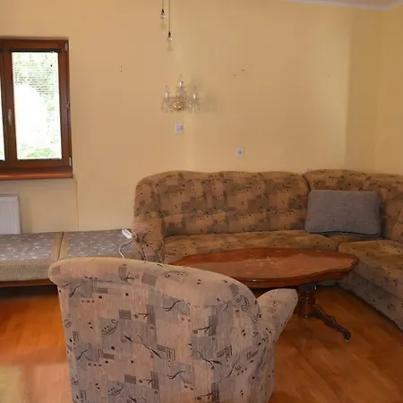 Kinghouse Tatil Evi Trenčianske Teplice